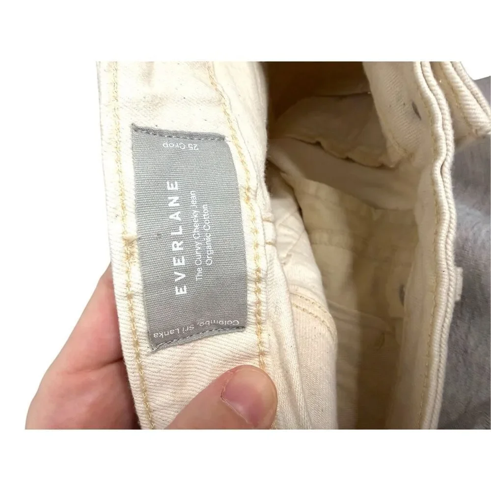 Everlane The Curvy Cheeky Jean in Ecru‎ Size 25 NWT